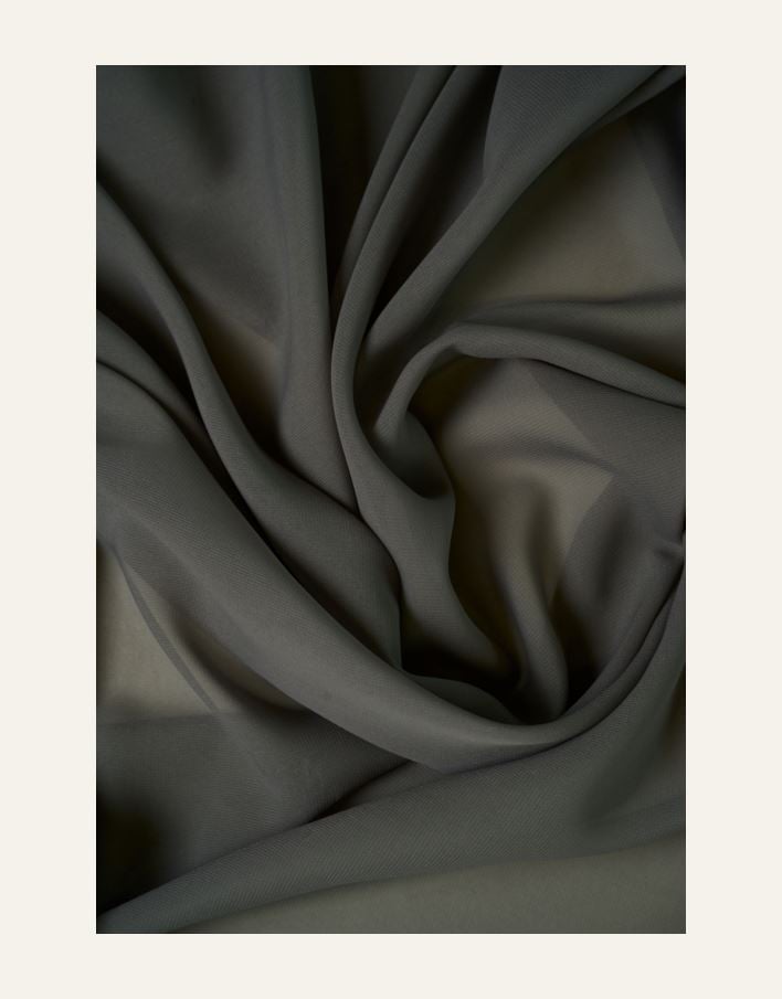 Verho tummanharmaa - 2