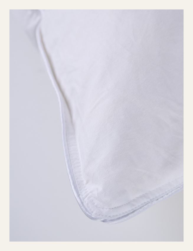 Keskikorkea höyhentyyny valkoinen - 4