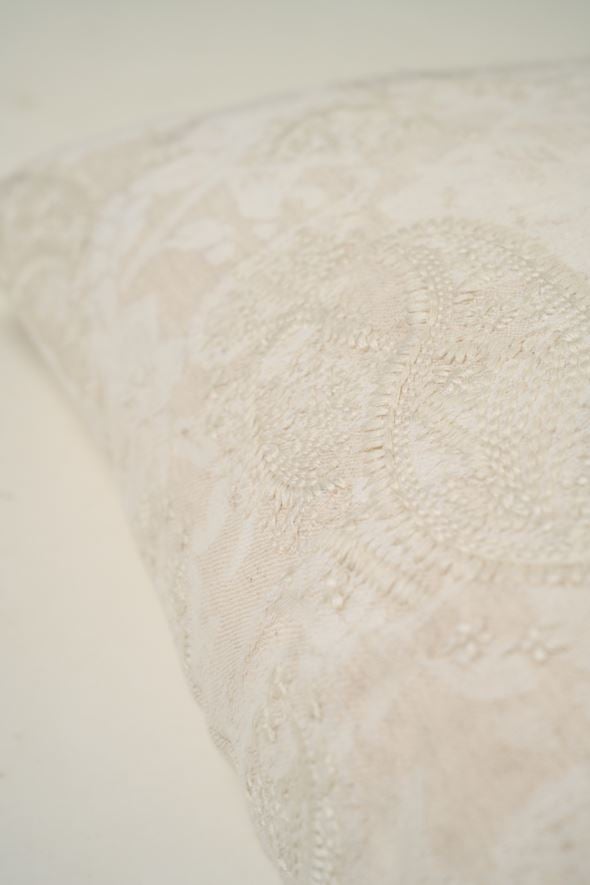 Koristetyynynpäällinen vaalean beige - 2