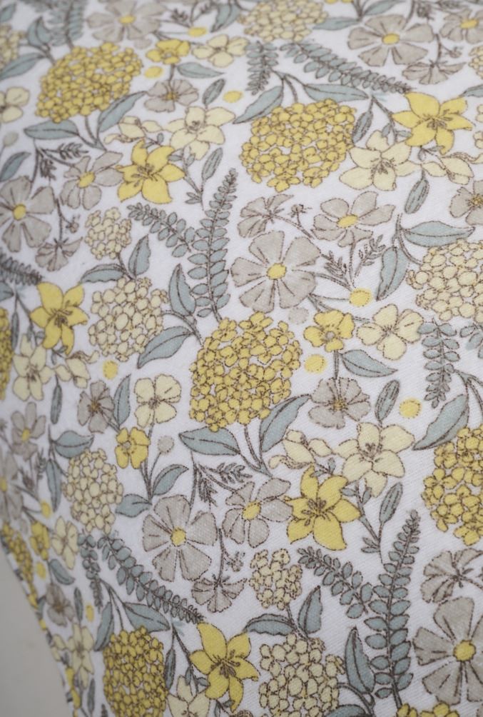 Tyynyliina moniväri/keltainen - 2