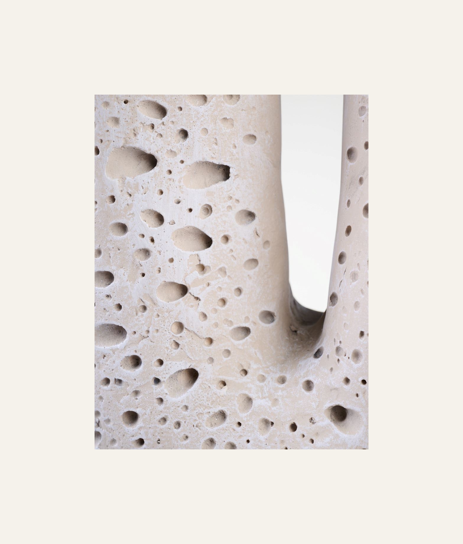 Koriste vaalean beige - 2