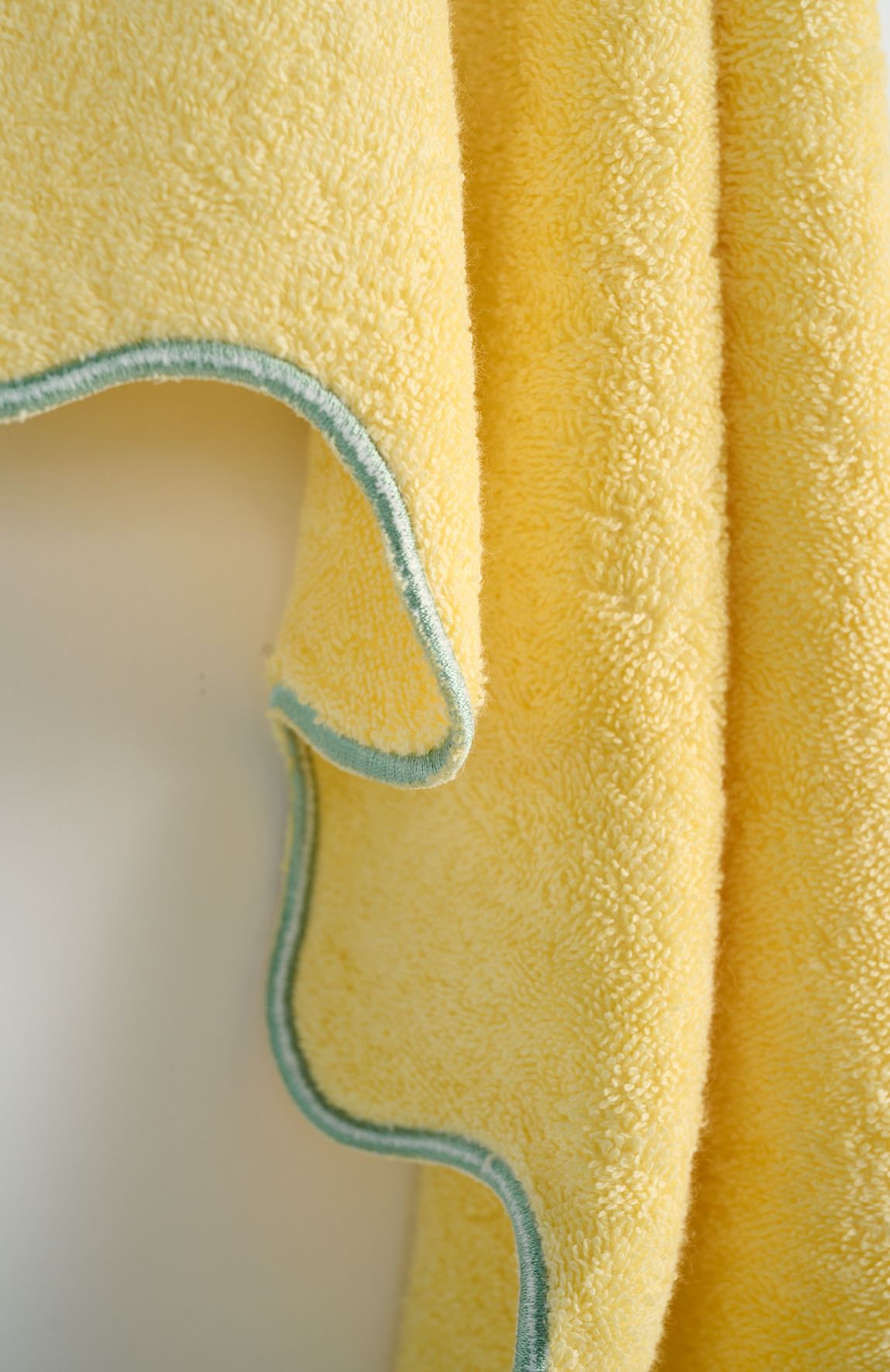 Pyyhe keltainen - 2