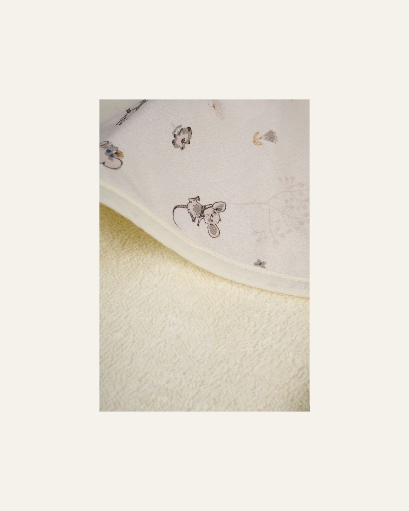 Huppupyyhe moniväri/valkoinen - 3