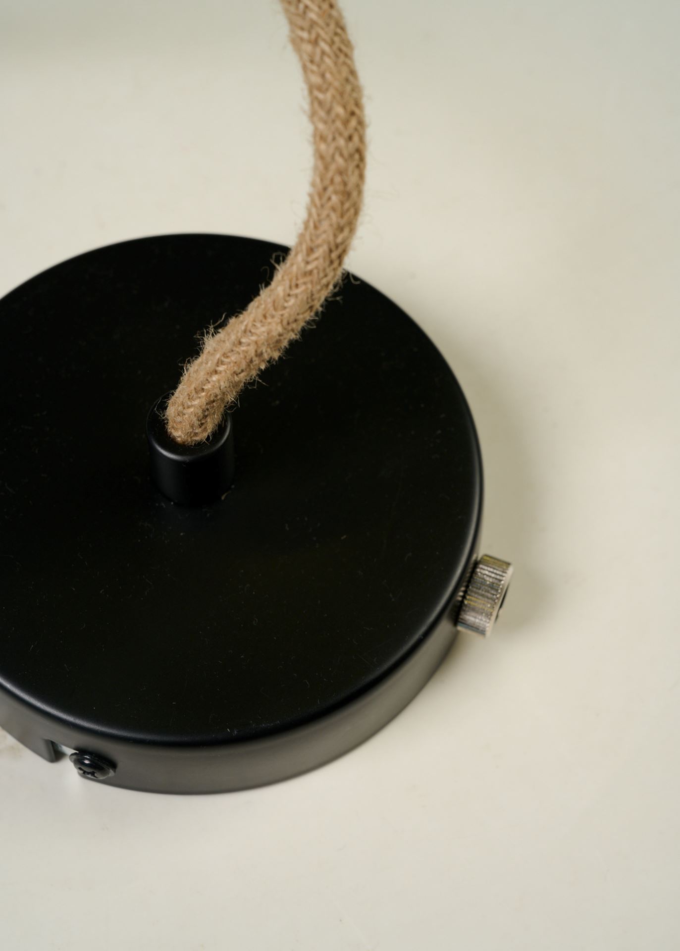 valaisinripustusjohto musta - 4