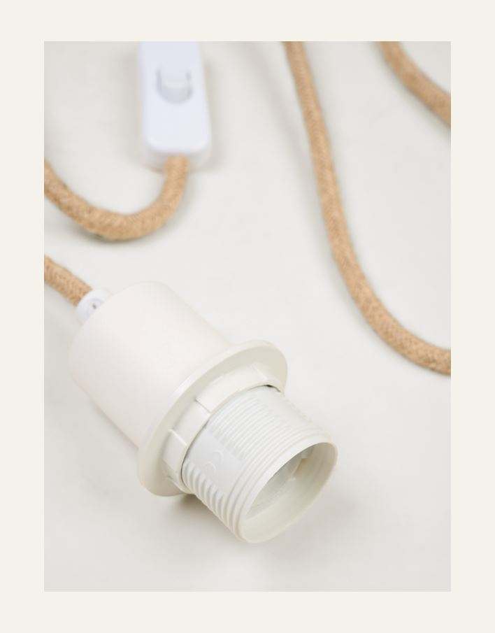 Valaisinjohto valkoinen - 3