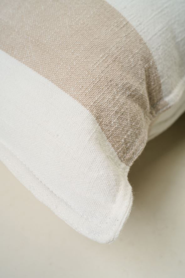 Koristetyyny beige - 4