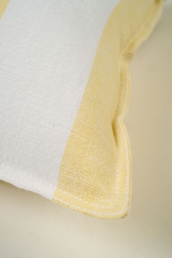 Koristetyyny keltainen - 2