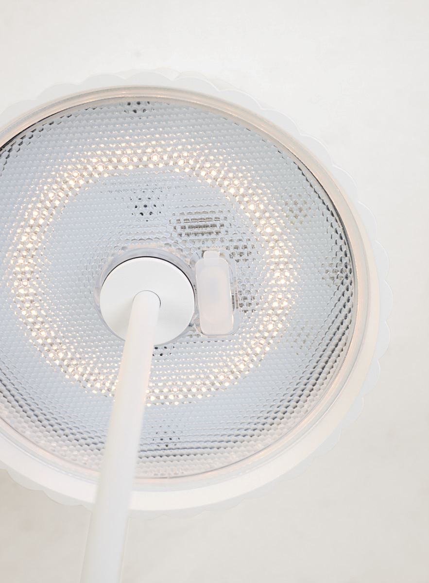 Ladattava pöytävalaisin valkoinen - 3