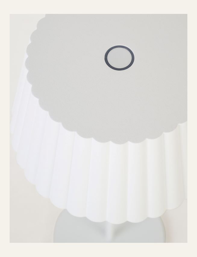 Ladattava pöytävalaisin valkoinen - 2