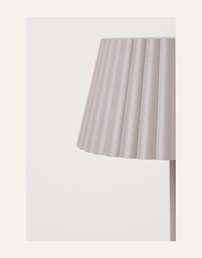 Ladattava pöytävalaisin harmaanruskea - 4