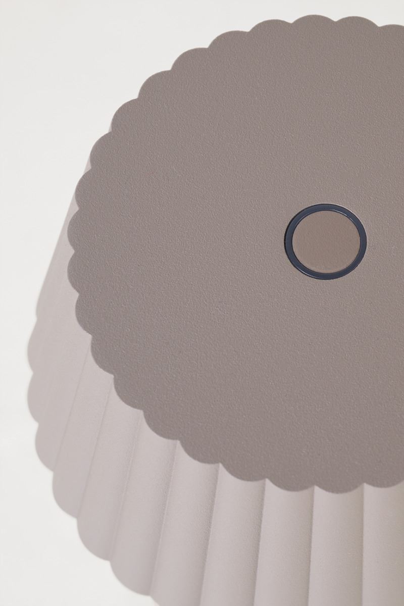 Ladattava pöytävalaisin harmaanruskea - 3