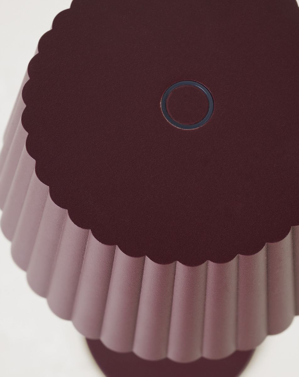 Ladattava pöytävalaisin viininpunainen - 4