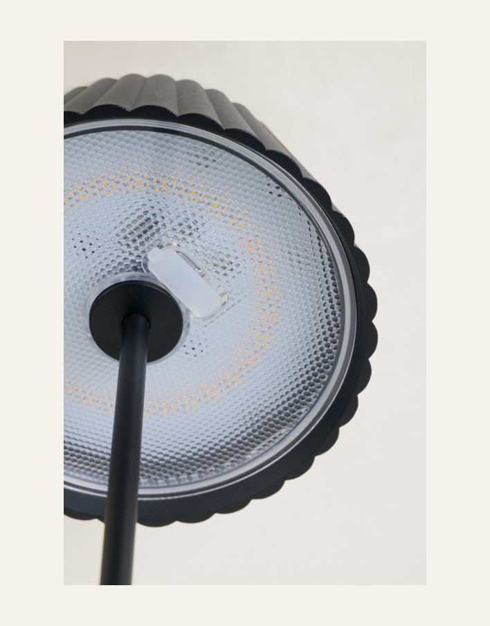 Ladattava pöytävalaisin musta - 3