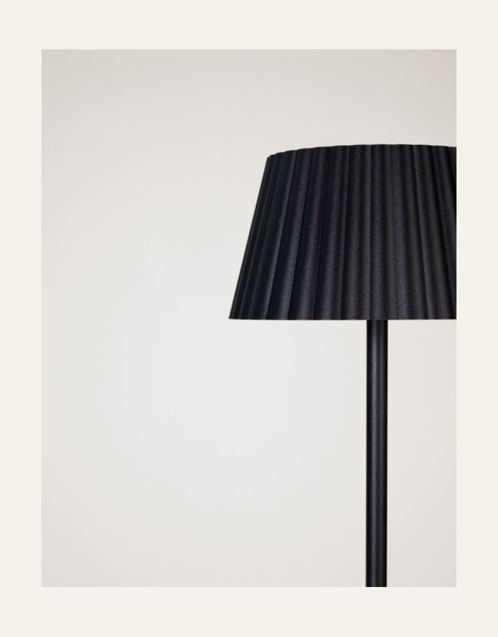 Ladattava lattiavalaisin musta - 3