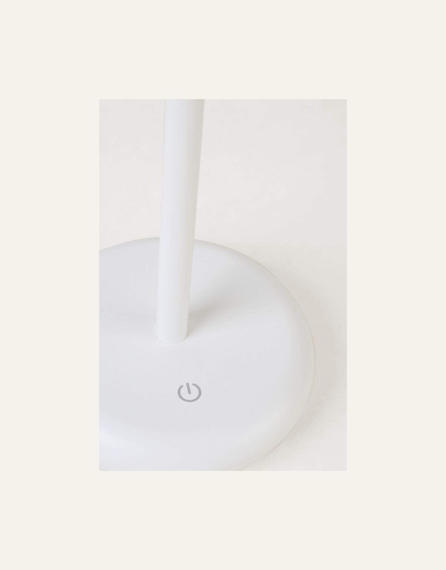 Ladattava pöytävalaisin valkoinen - 3