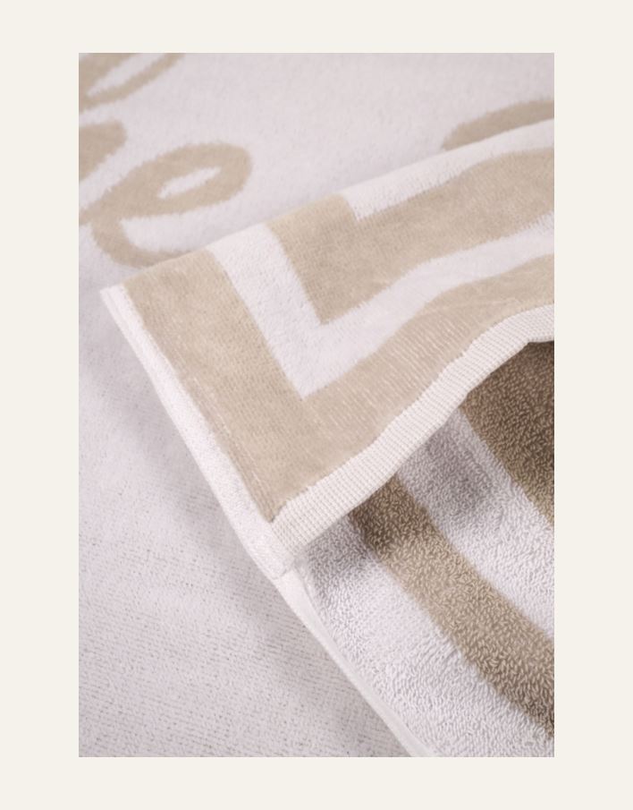 Kylpypyyhe valkoinen - 2