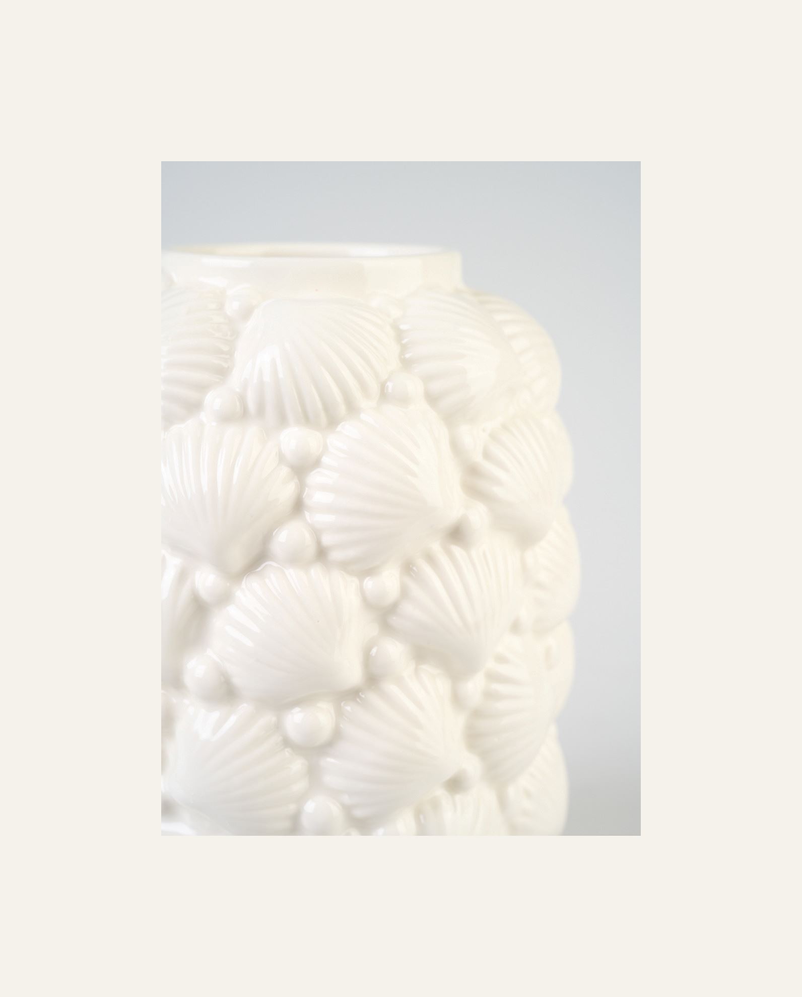 Maljakko valkoinen - 2