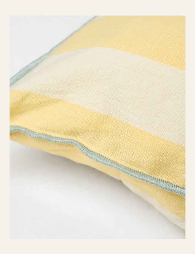 Koristetyynynpäällinen keltainen - 3