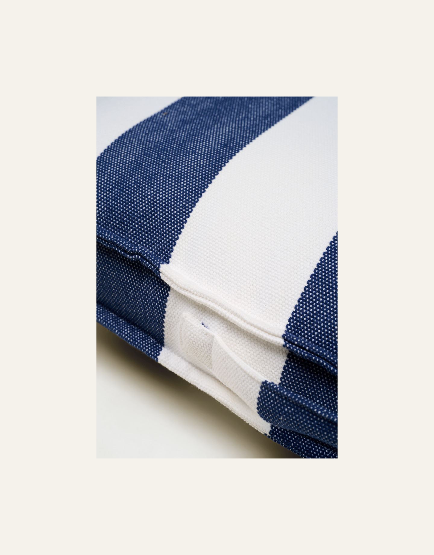 Istuintyyny mariininsininen - 2