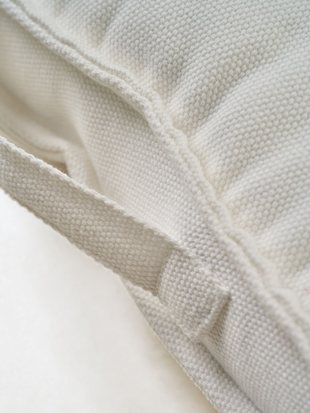 Istuintyyny luonnonvalkoinen - 2