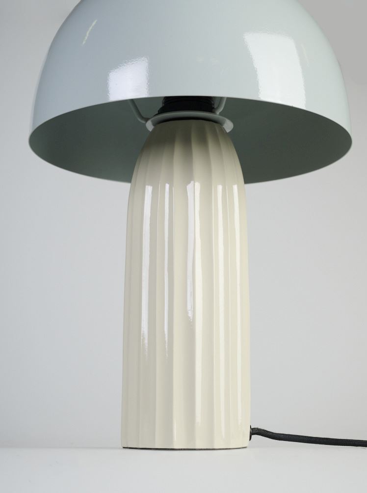 Pöytävalaisin meriheinää - 3