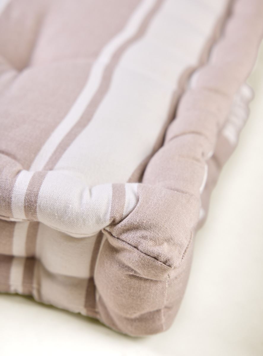 Istuintyyny harmaanruskea - 3