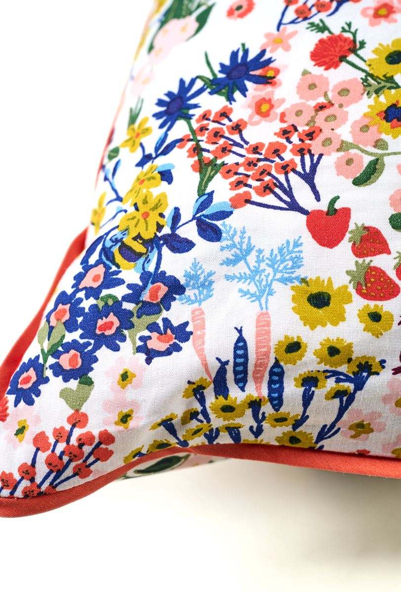 Koristetyynynpäällinen moniväri - 4