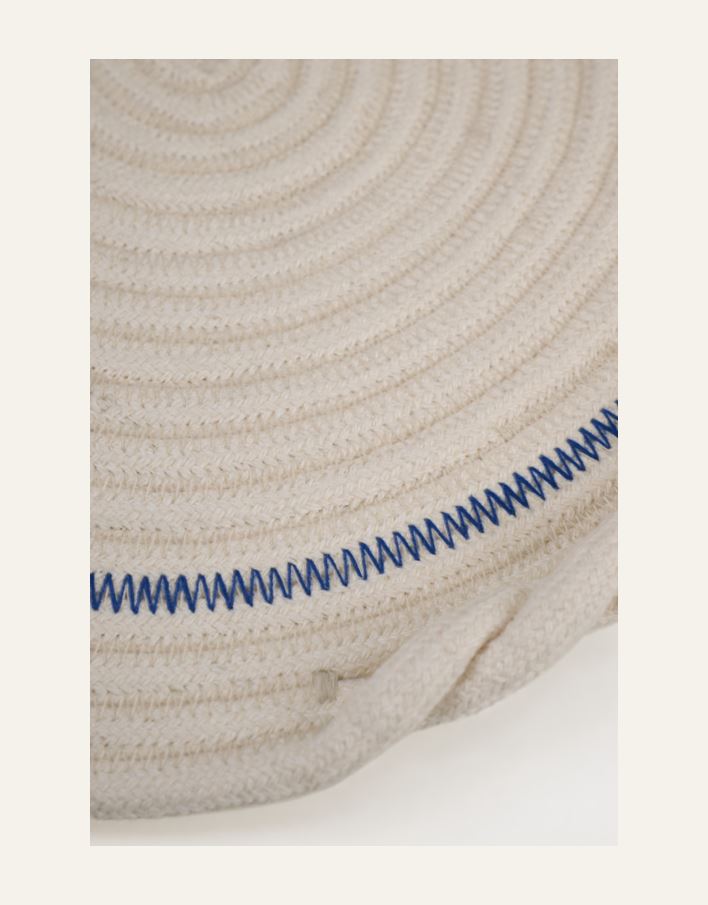 Tabletti luonnonvalkoinen - 2