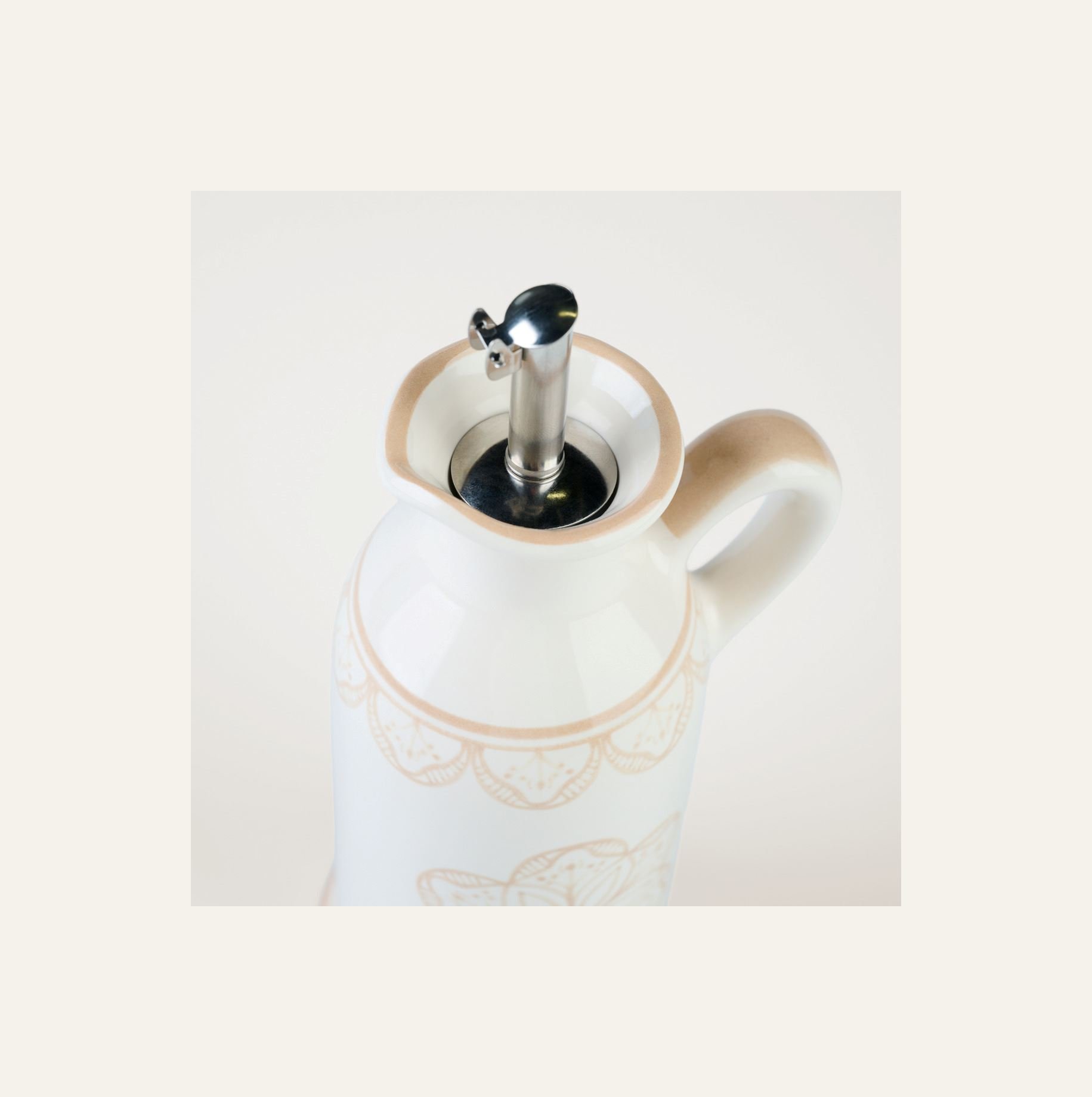 Öljypullo beige - 3