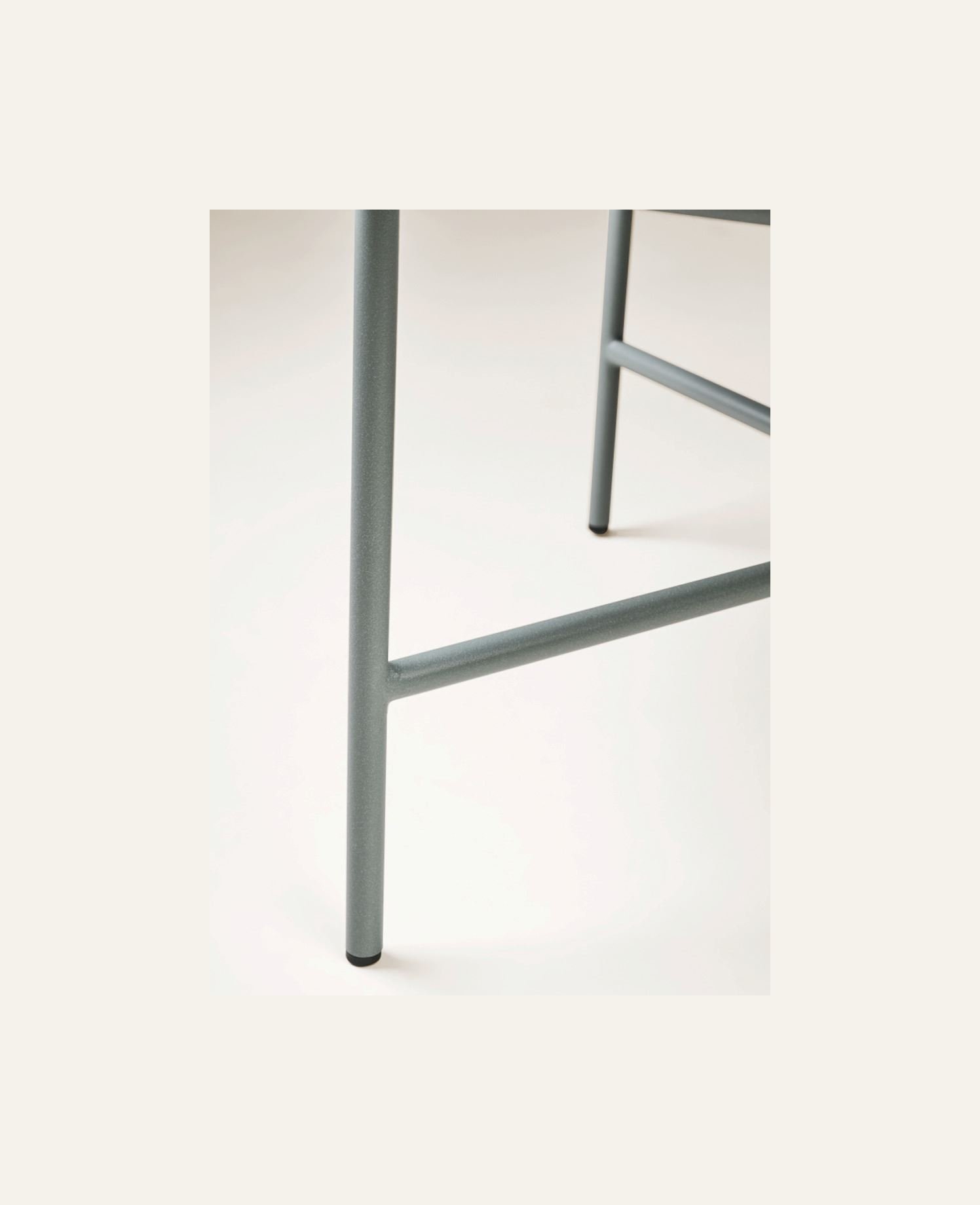 Puutarhapöytä harmaanvihreä - 5