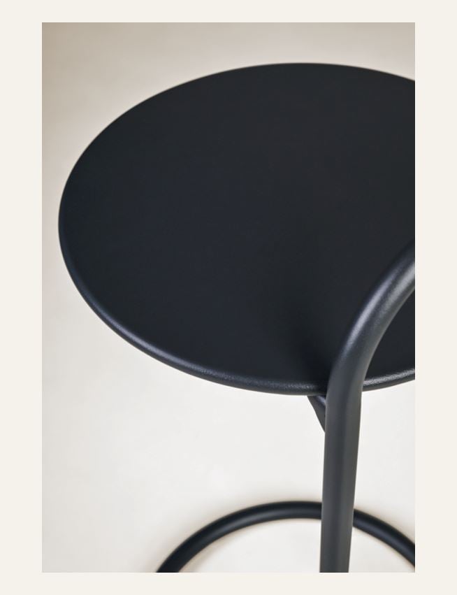 Sivupöytä musta - 4