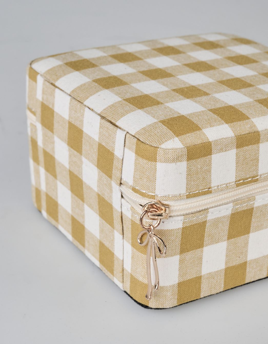 Korurasia vetoketjulla curry - 3