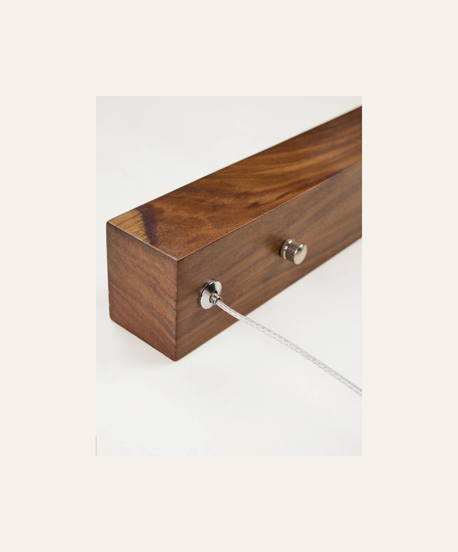 Kattovalaisin ruskea - 5