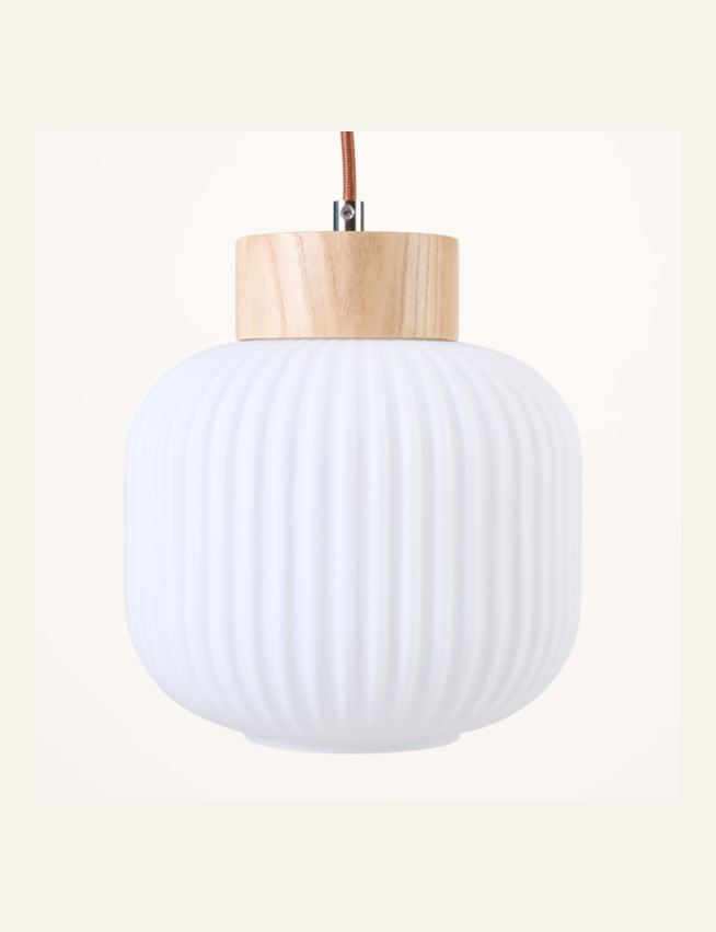 Kattovalaisin luonnonväri - 6