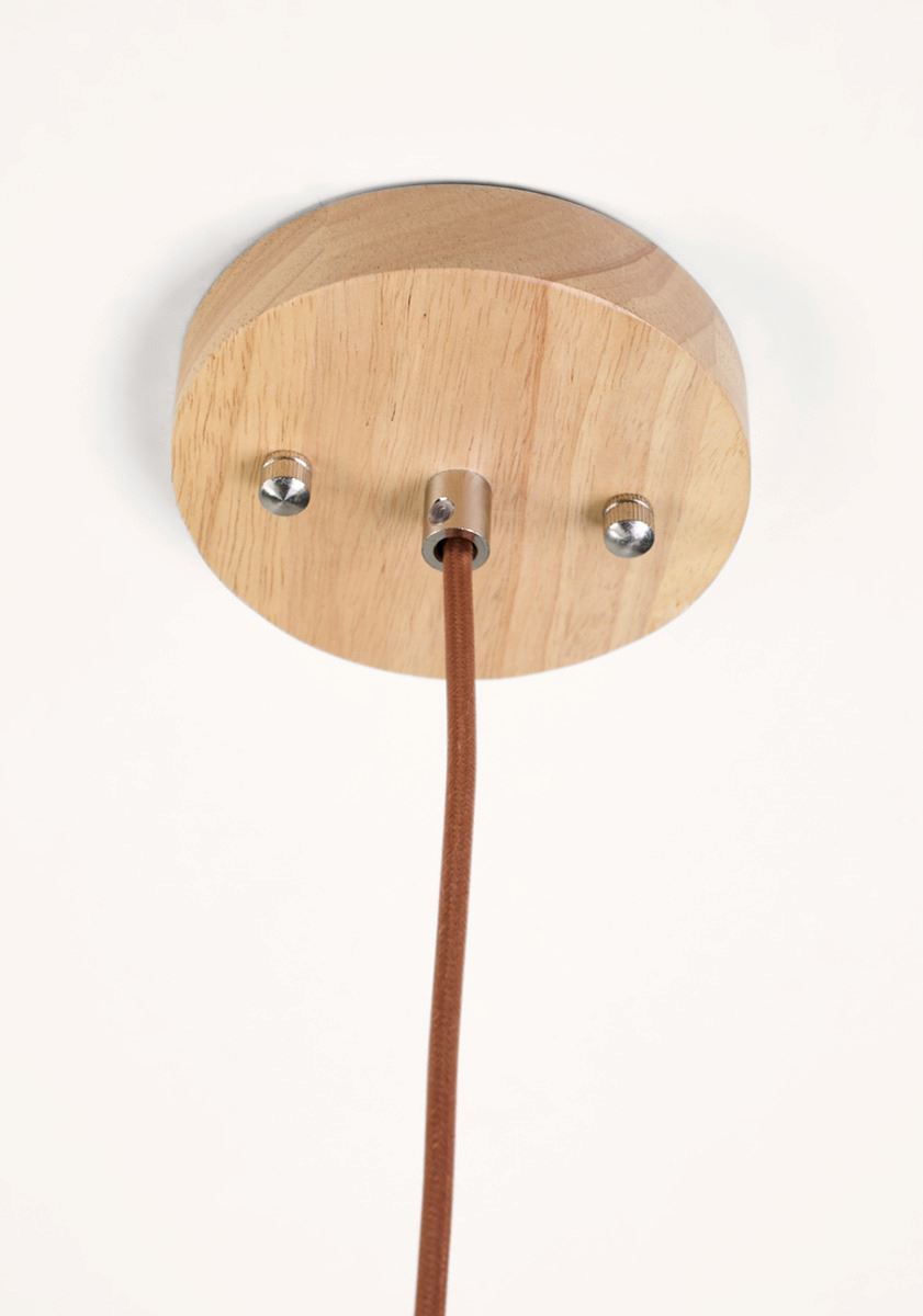 Kattovalaisin luonnonväri - 3