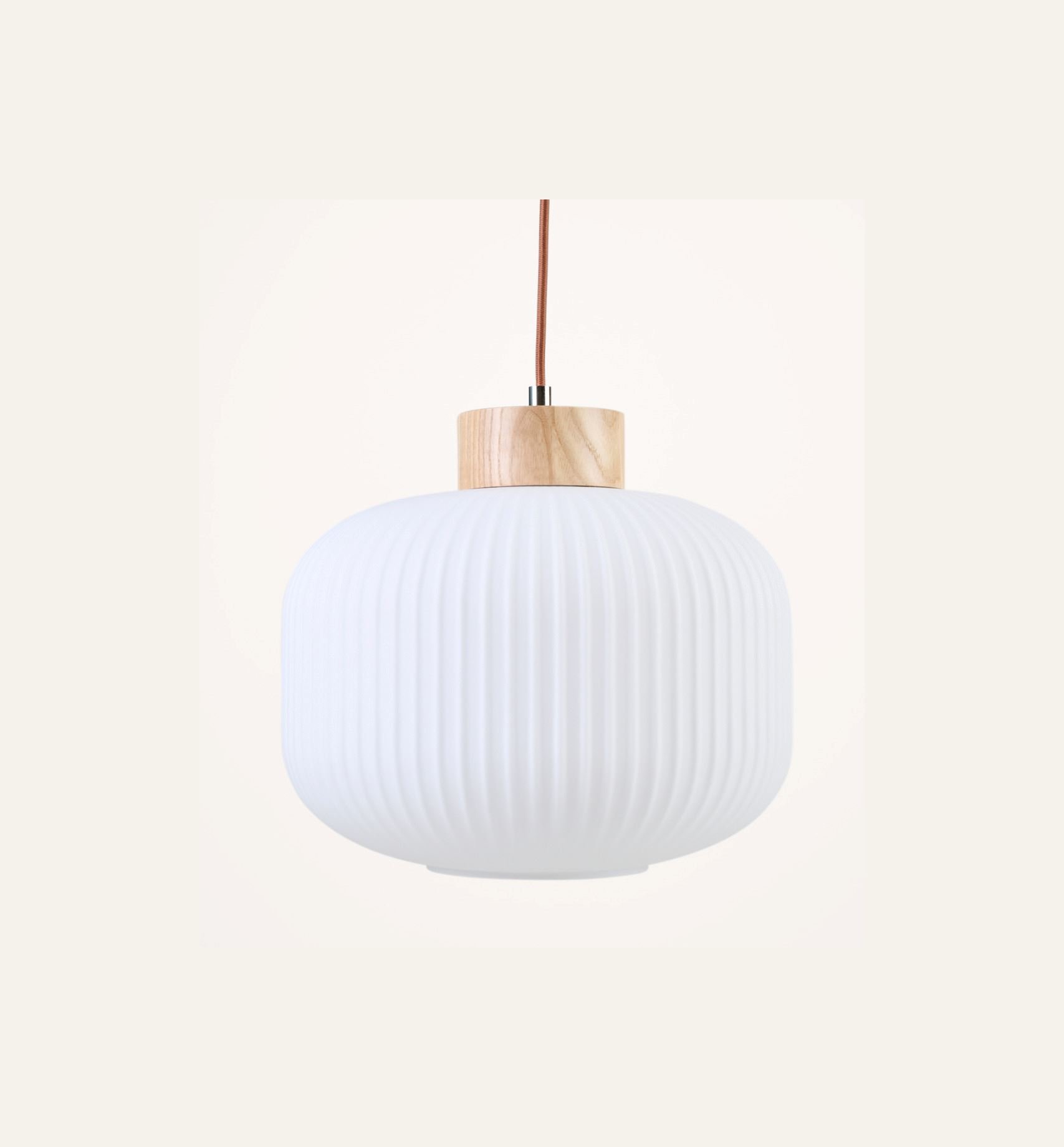 Kattovalaisin luonnonväri - 5