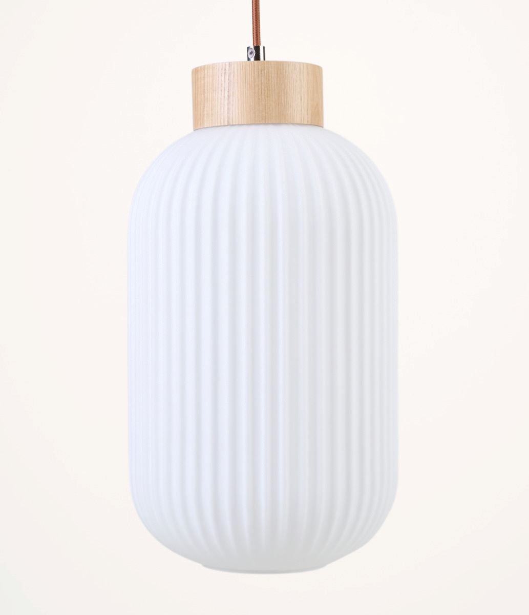 Kattovalaisin luonnonväri - 4