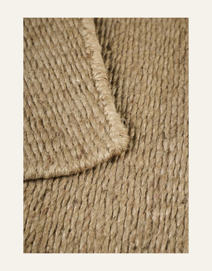 Matto tumma hiekka - 3