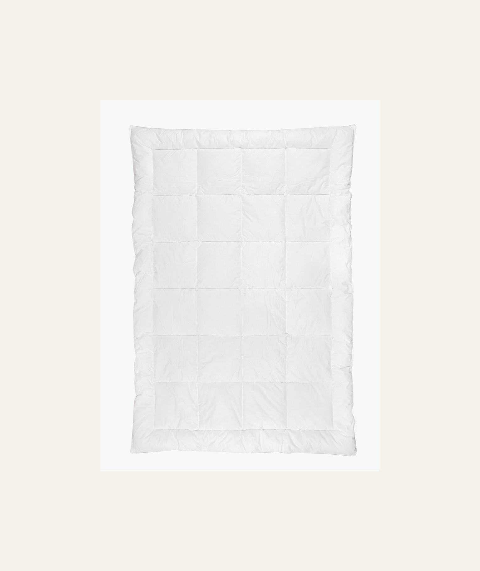 Lämmin kuitupeitto valkoinen - 2