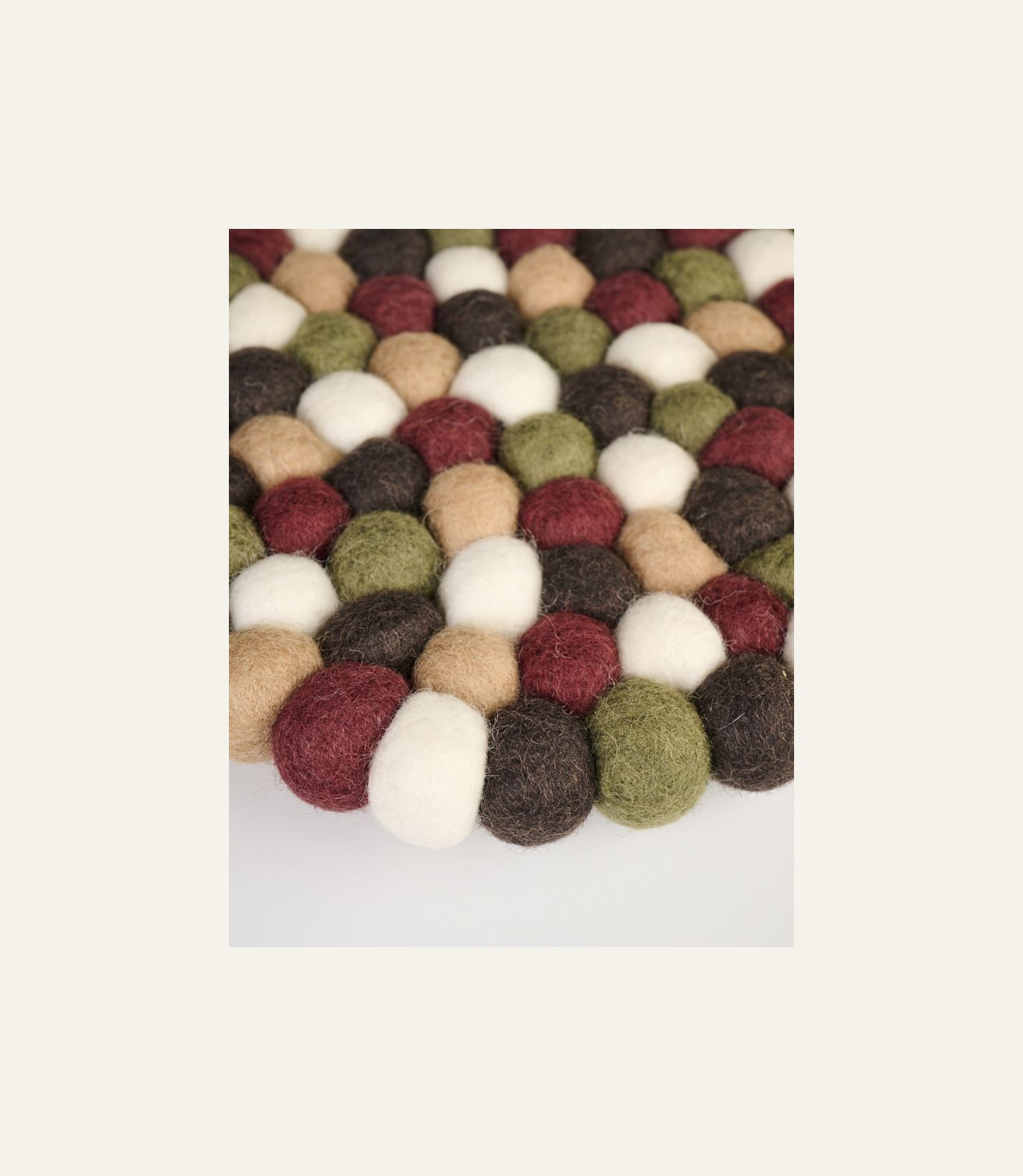 Pannunalunen viininpunainen - 2