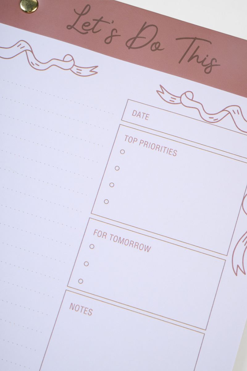 Viikkomuistio roosa - 2