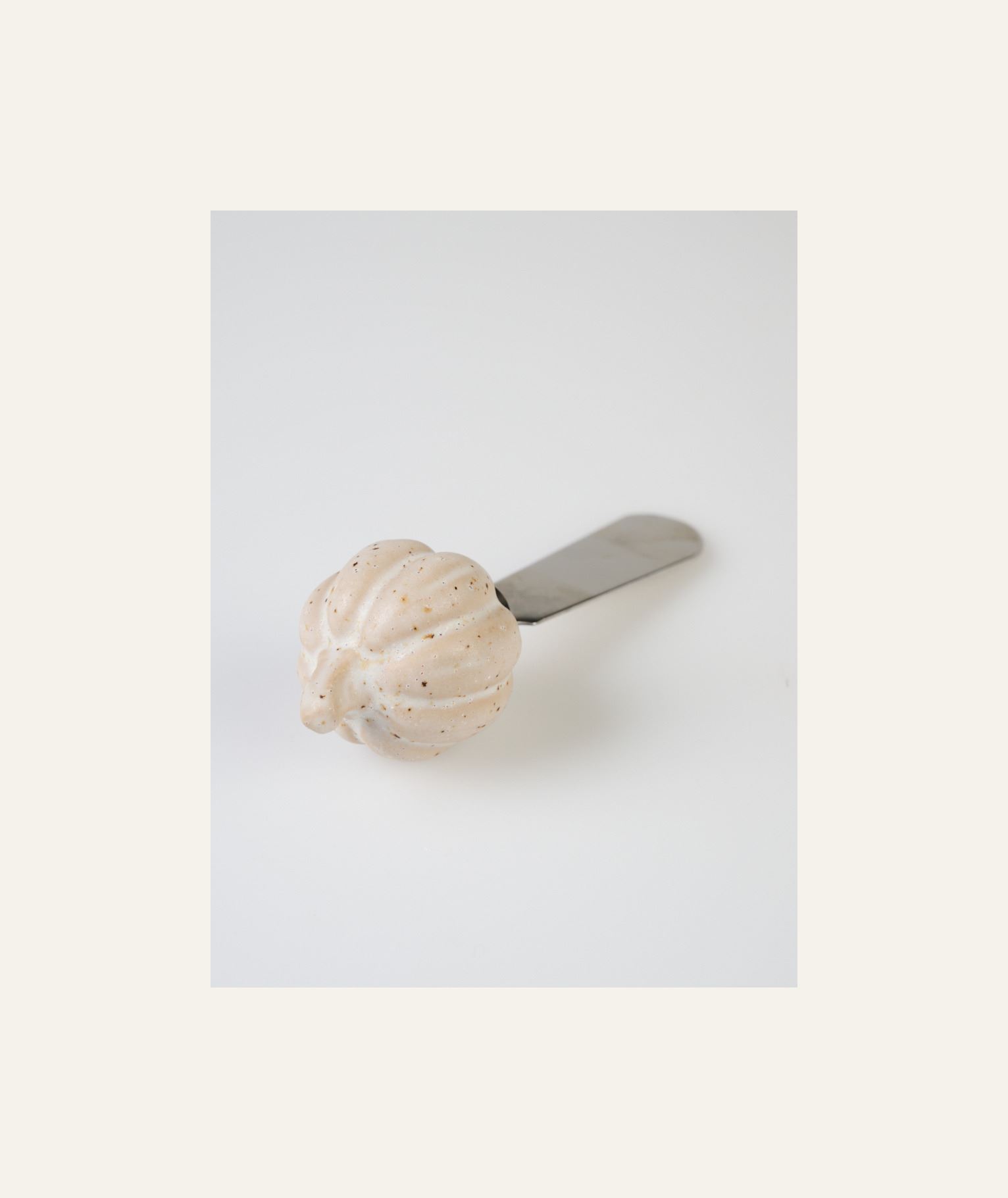 Veitsi luonnonväri - 2