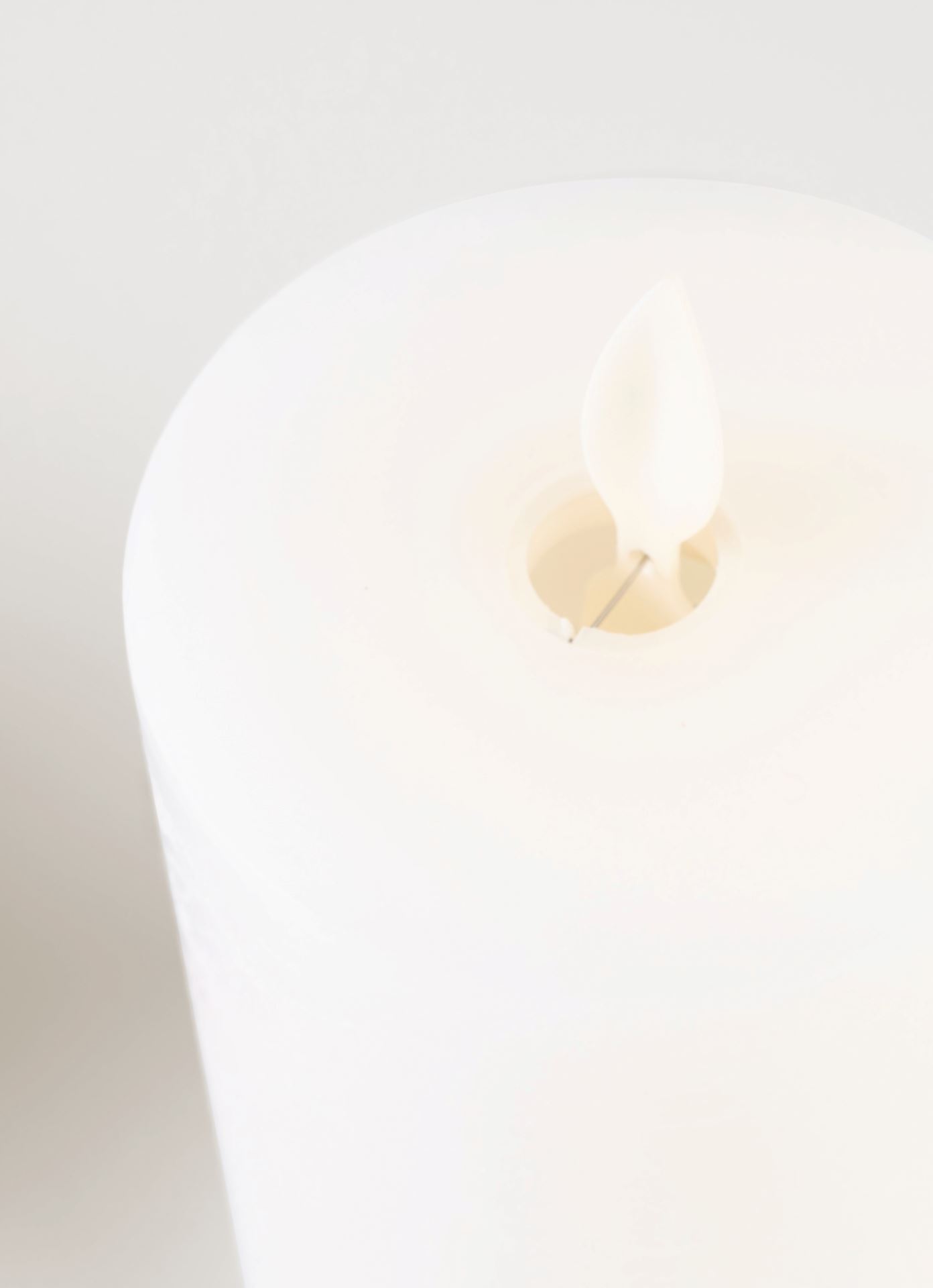 Led-pöytäkynttilä valkoinen - 2