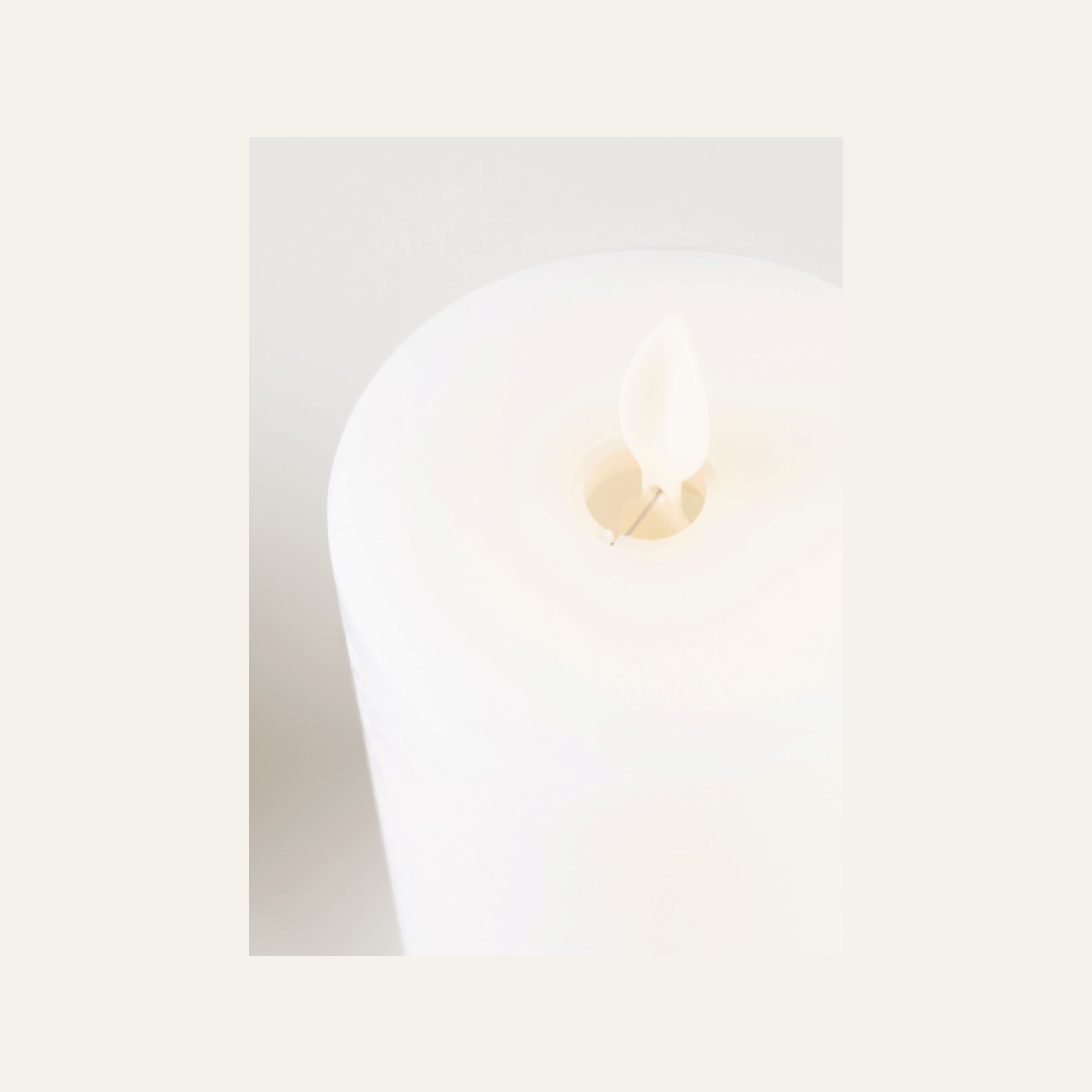 Led-pöytäkynttilä valkoinen - 2