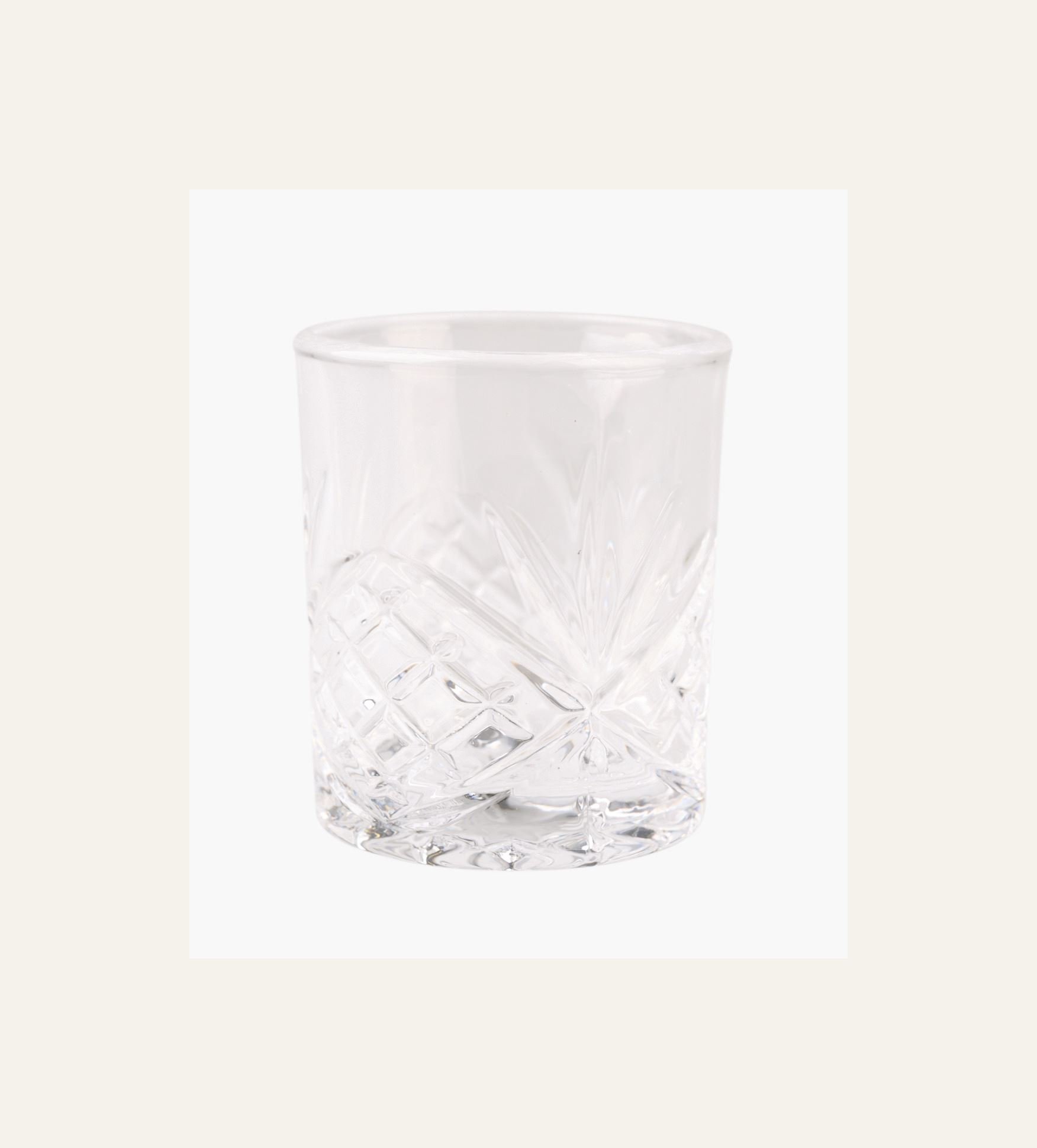 Lasi läpikuultava - 3