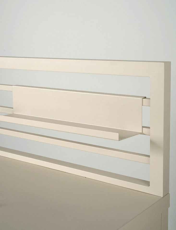 Ulkokeittiön hylly creme - 2