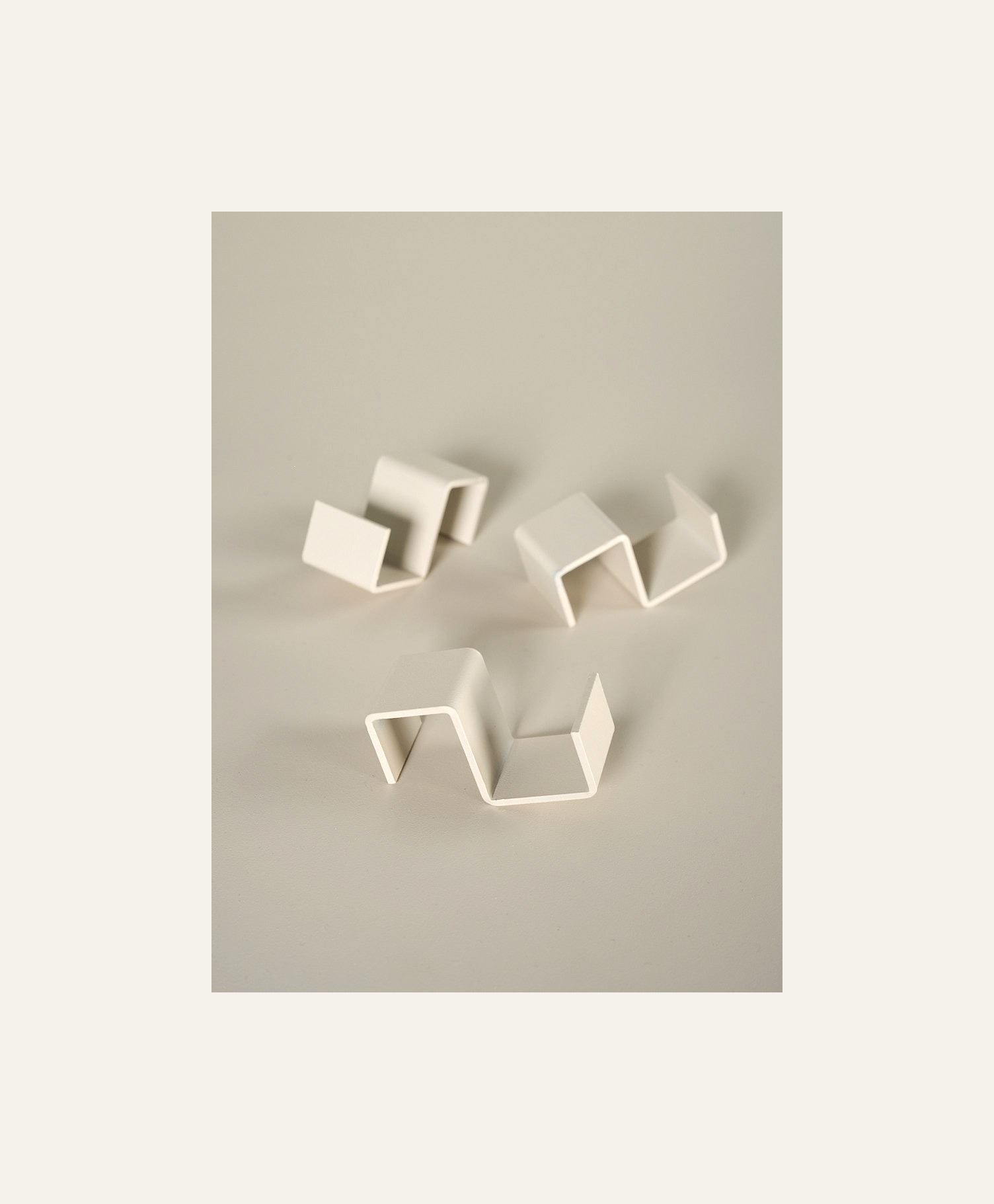 Ulkokeittiön koukkusarja creme - 2