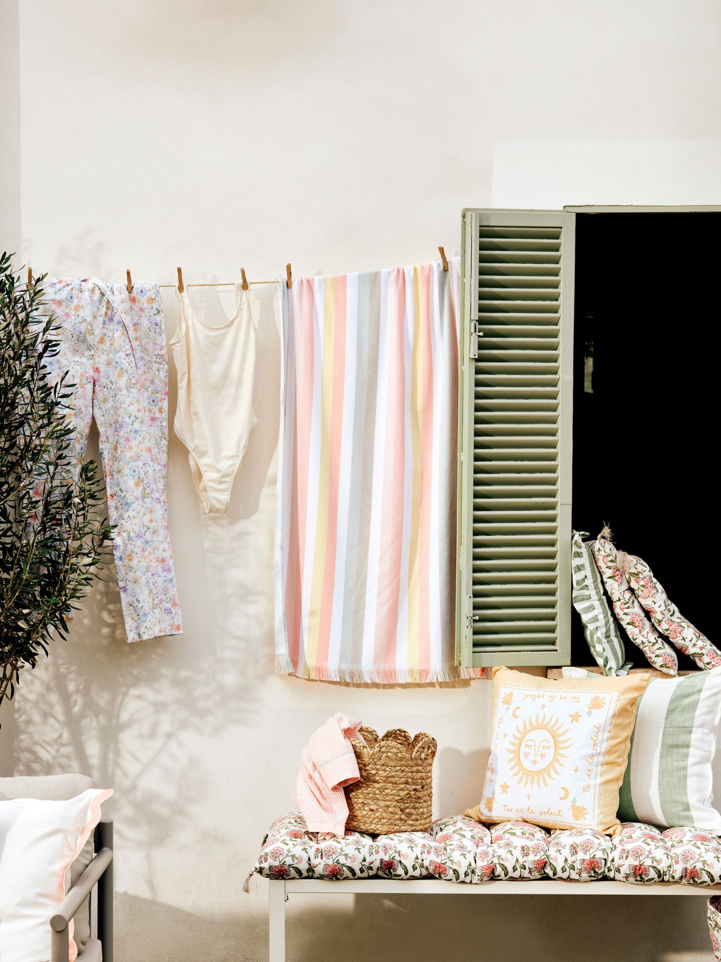 Koristetyyny keltainen - 4