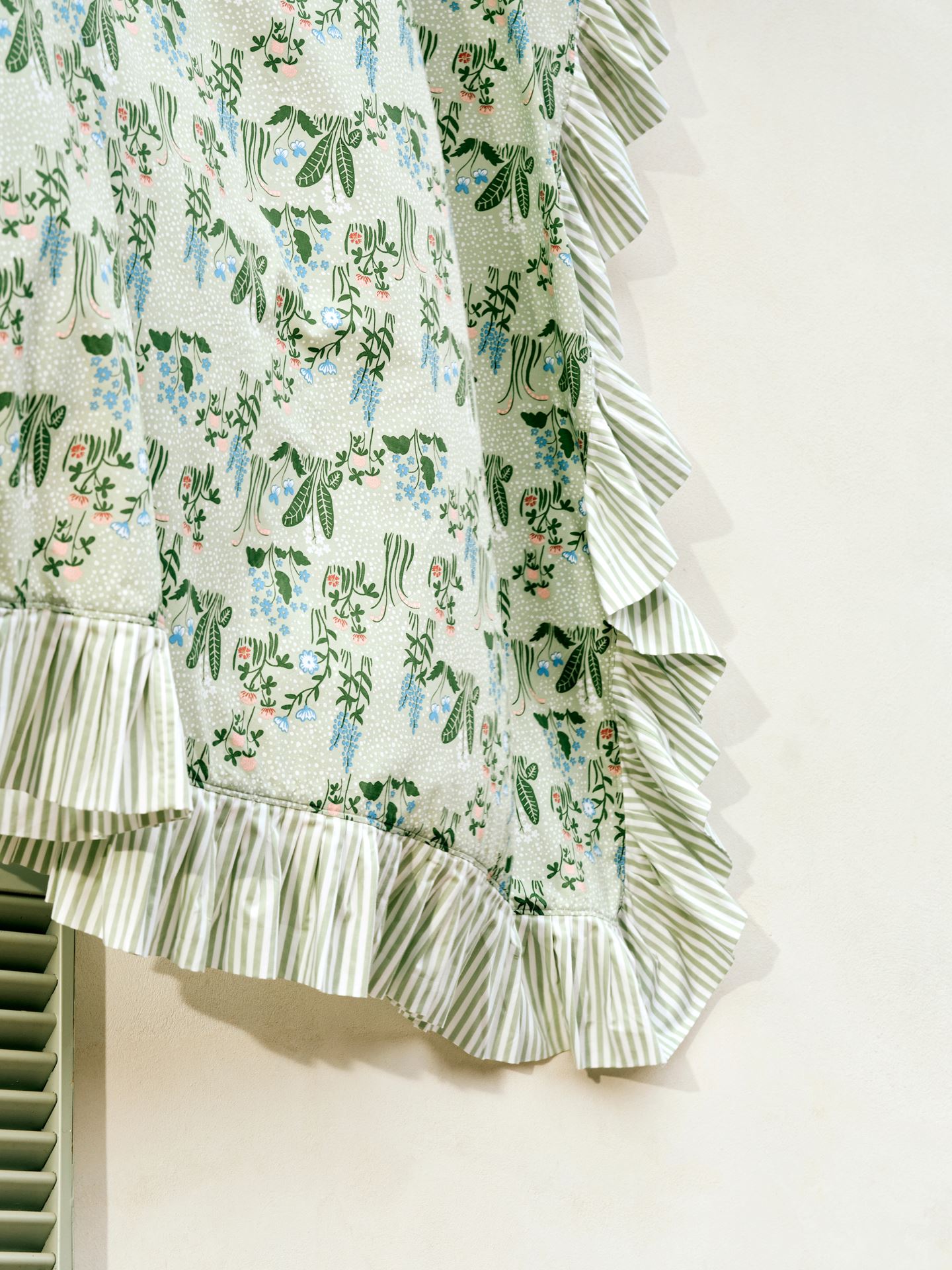 Pöytäliina vihreä - 5