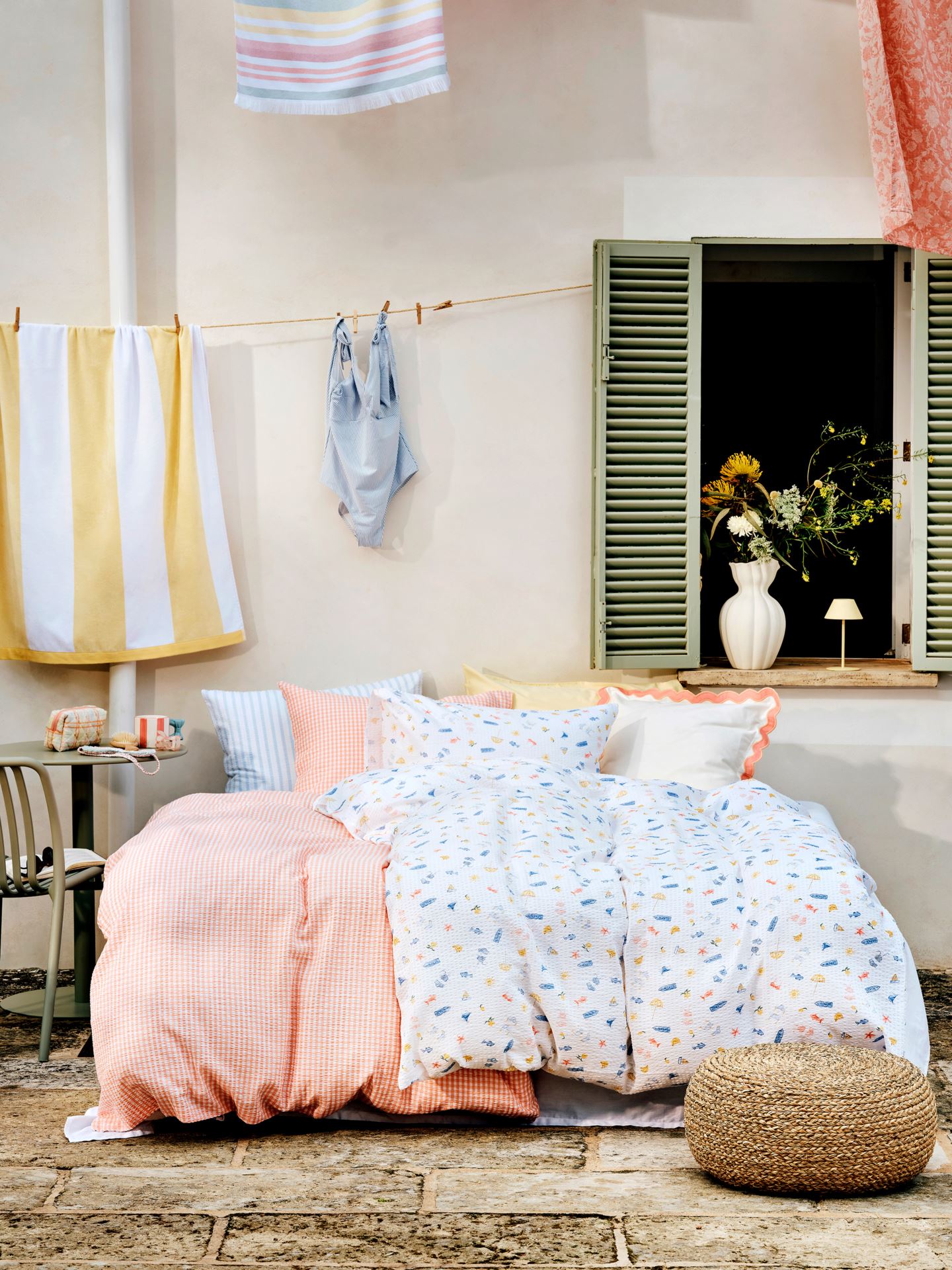 Kylpypyyhe vaaleankeltainen - 2